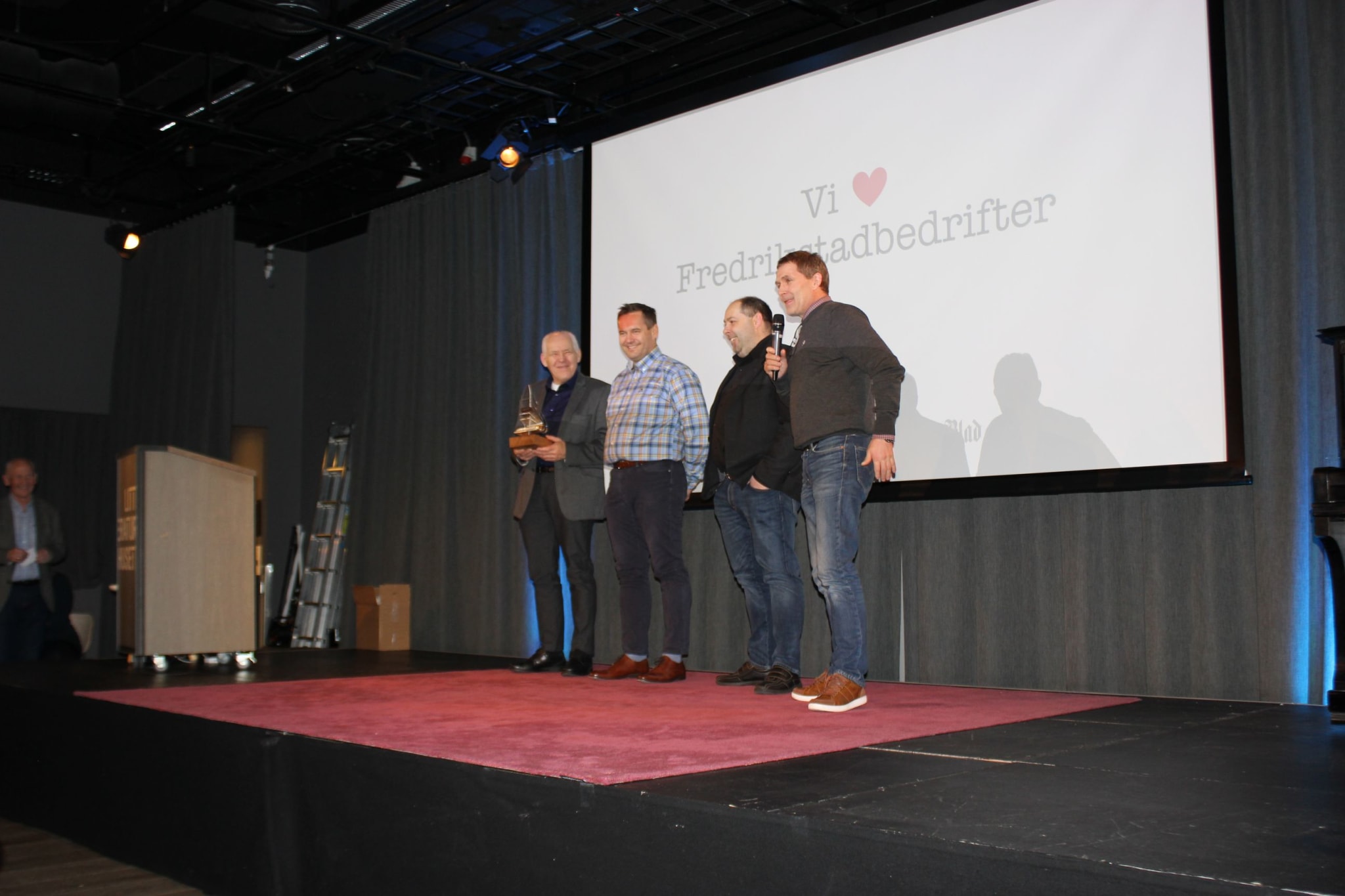 Vi ble kåret til Årets bedrift 2017 i Fredrikstad