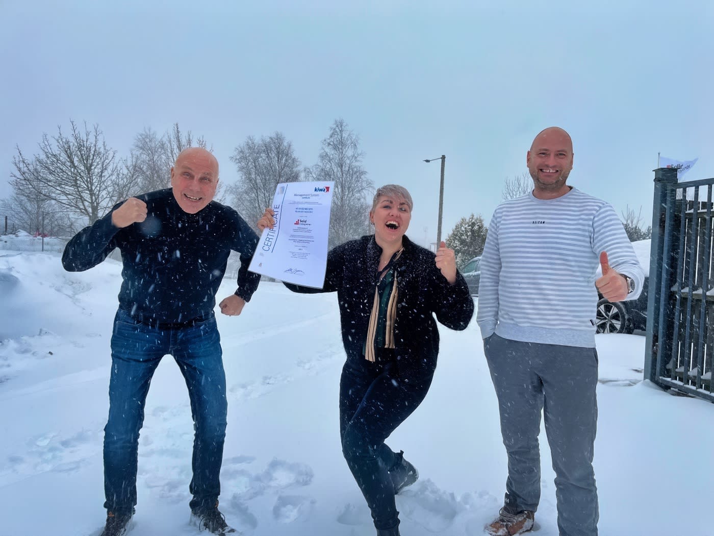 Fornøyd og sertifisert gjeng: Fra venstre Tom Rohde-Moe, Kathrine Johansen og Ronny Helstad 
